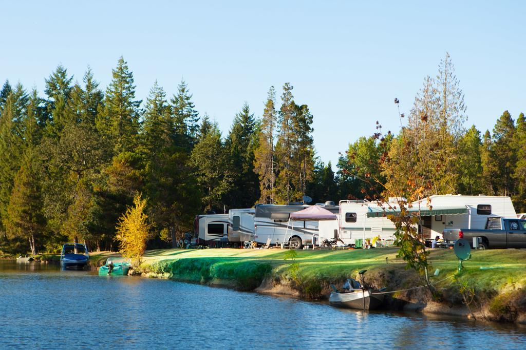 Silver Cove Rv Resort Silver Lake Exterior foto